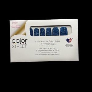 Color street nail strips - Dallas darling